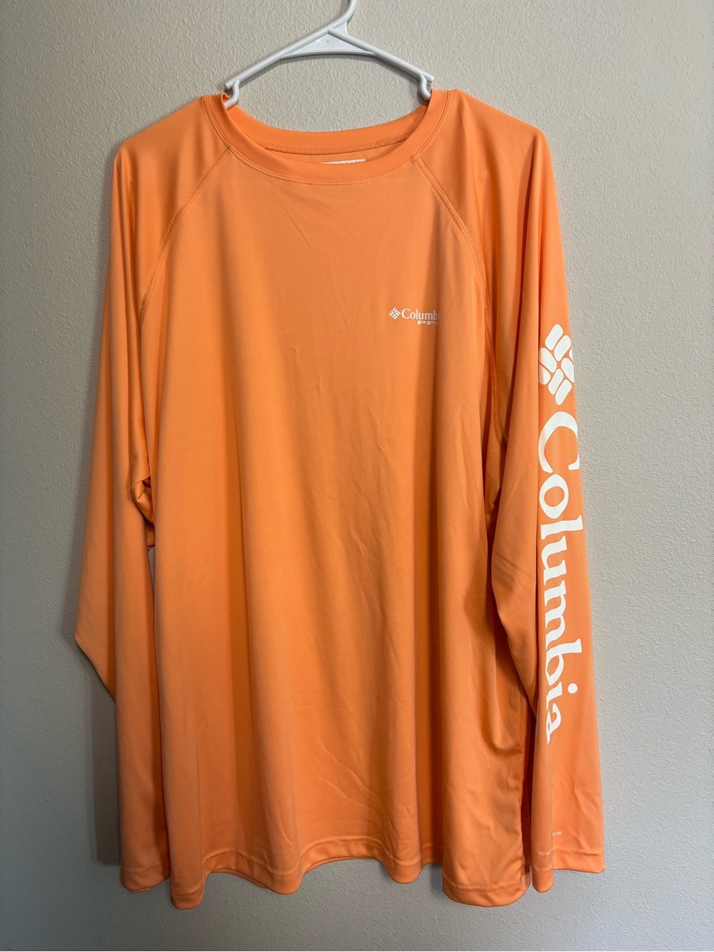 Columbia Men’s Long-Sleeve Performance Shirt - Orange
